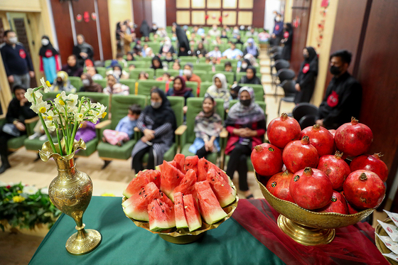 جشن شب یلدا در بیمارستان اکبر