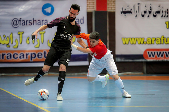 لیگ برتر فوتسال | مسابقه فرش آرا مشهد و سن ایچ ساوه
