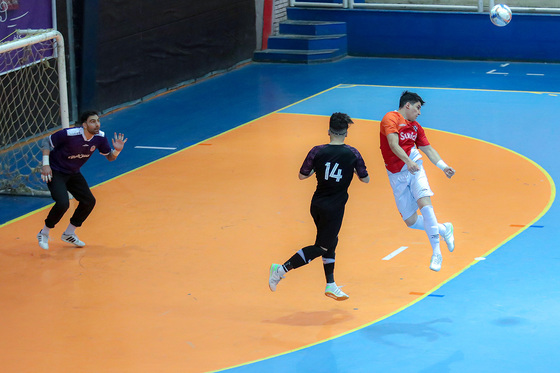 لیگ برتر فوتسال | مسابقه فرش آرا مشهد و سن ایچ ساوه