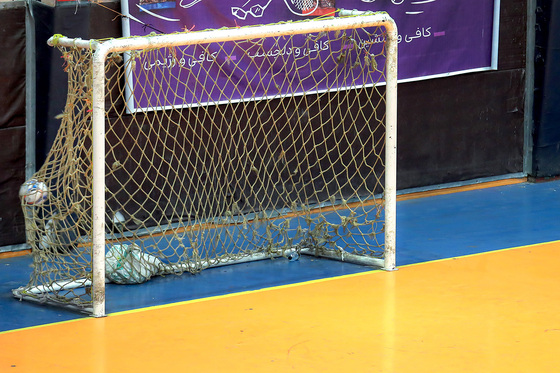 لیگ برتر فوتسال | مسابقه فرش آرا مشهد و سن ایچ ساوه