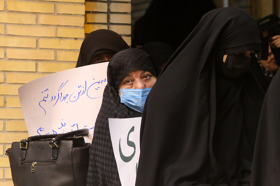  همایش حوزویان در پاسخ به اهانت نشریه فرانسوی