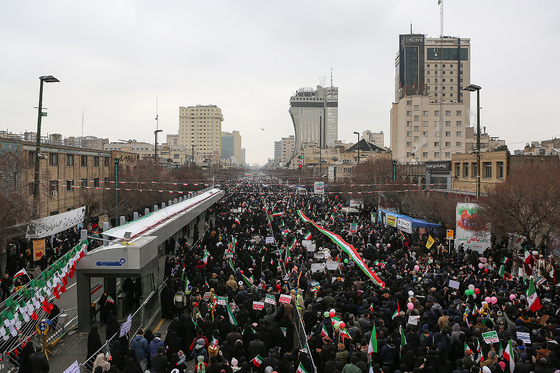 راهپیمایی 22 بهمن در مشهد 2