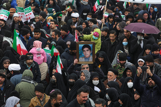 راهپیمایی 22 بهمن در مشهد 2