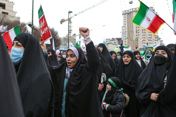 راهپیمایی 22 بهمن در مشهد 2