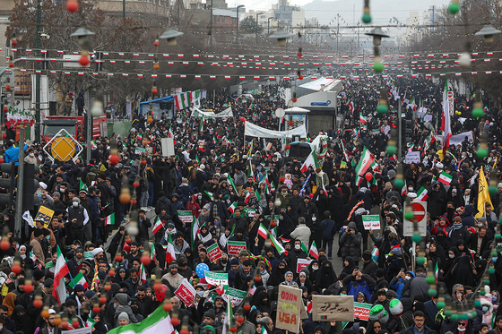 راهپیمایی 22 بهمن در مشهد 2