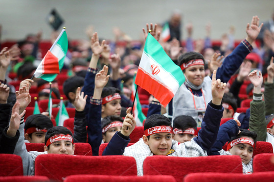  مراسم اختتامیه عهد کودکان دبستانی با حاج قاسم سلیمانی