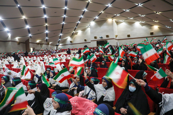  مراسم اختتامیه عهد کودکان دبستانی با حاج قاسم سلیمانی