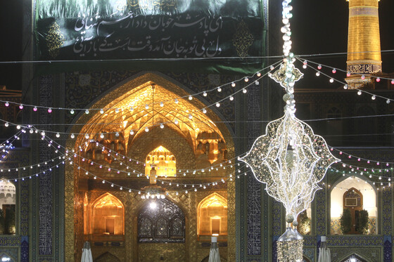 حرم مطهر امام رضا (ع) در نیمه شعبان