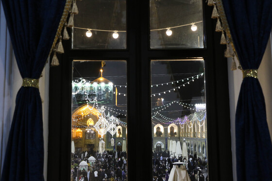 حرم مطهر امام رضا (ع) در نیمه شعبان
