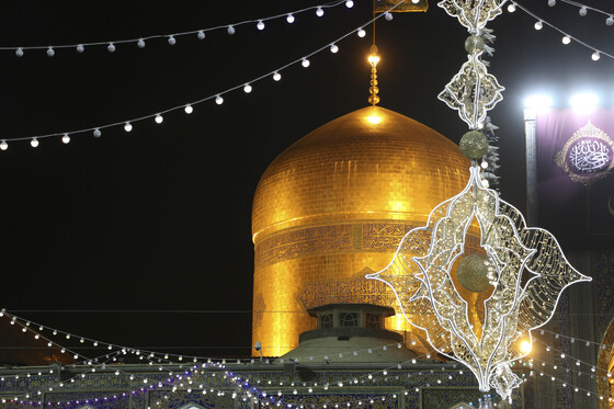 حرم مطهر امام رضا (ع) در نیمه شعبان