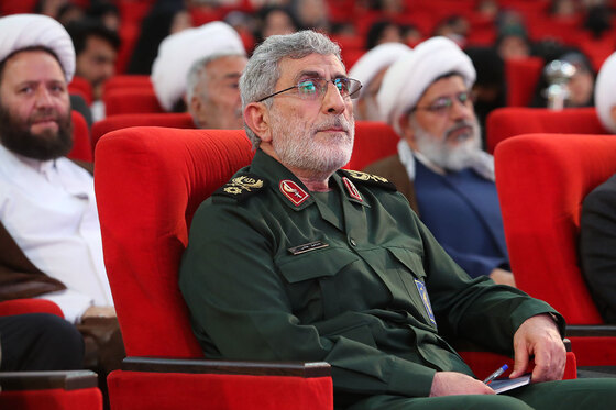 مراسم رونمایی از تقریظ رهبر انقلاب بر کتاب 