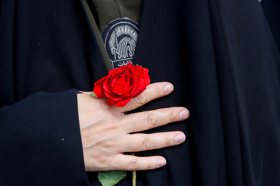 گلباران حرم مطهر رضوی