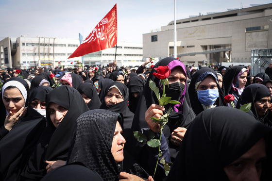 گلباران حرم مطهر رضوی