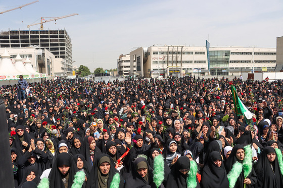 گلباران حرم مطهر رضوی