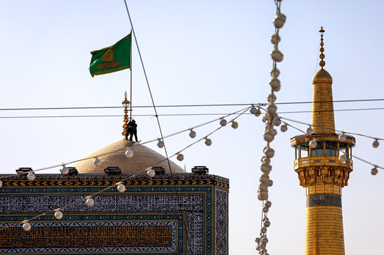 مراسم دعای عرفه در حرم مطهر رضوی