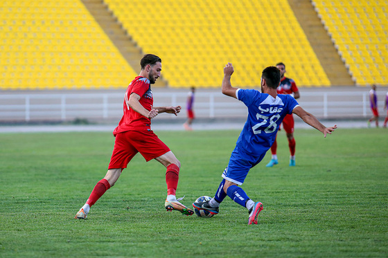 لیگ دسته‌سوم فوتبال | مسابقه شریعت نوین مشهد و عقاب تهران