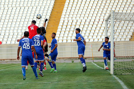 لیگ دسته‌سوم فوتبال | مسابقه شریعت نوین مشهد و عقاب تهران