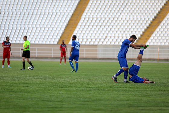 لیگ دسته‌سوم فوتبال | مسابقه شریعت نوین مشهد و عقاب تهران