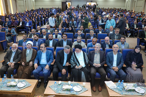 جشن خودکفایی و توانمندسازی 8000 مددجوی تحت حمایت کمیته امداد