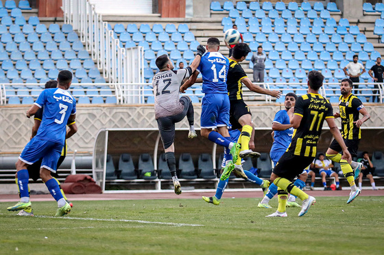 لیگ دسته‌سوم فوتبال | مسابقه شادکام مشهد و عقاب تهران