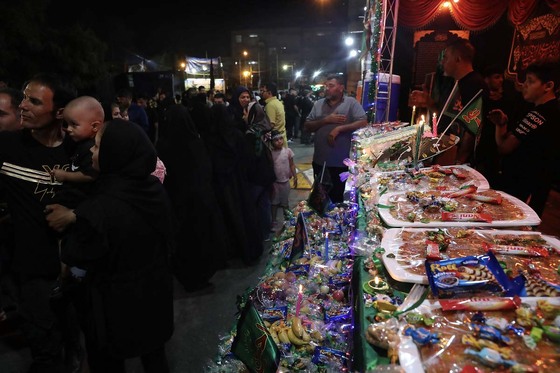 آیین سینی گردانی حضرت قاسم علیه السلام در شب هشتم محرم