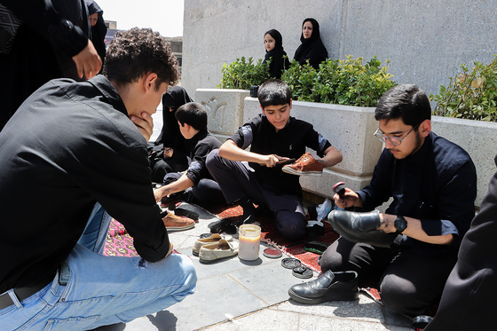  عزاداری روز عاشورا در مشهد