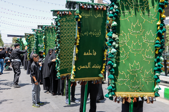  عزاداری روز عاشورا در مشهد