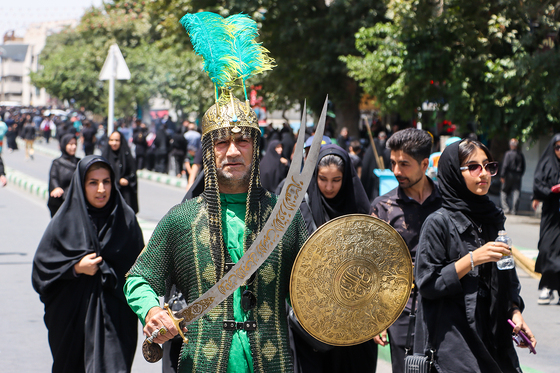  عزاداری روز عاشورا در مشهد