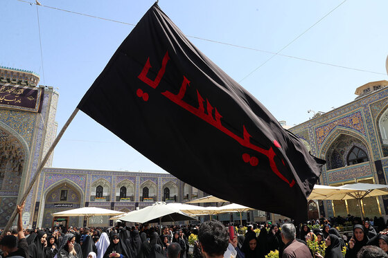 عزاداری روز عاشورا در خیابان امام رضا علیه السلام مشهد