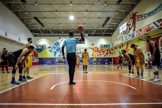 مسابقات لیگ برتر بسکتبال استان | دیدار رادین و فرش مشهد