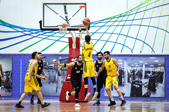 مسابقات لیگ برتر بسکتبال استان | دیدار رادین و فرش مشهد