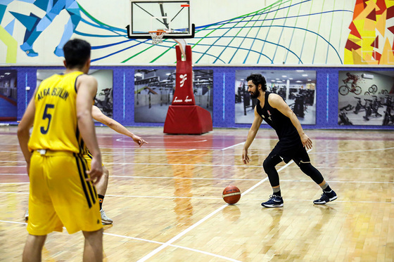 مسابقات لیگ برتر بسکتبال استان | دیدار رادین و فرش مشهد