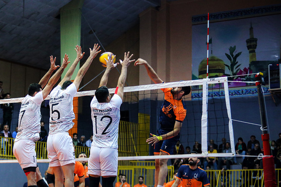 لیگ برتر والیبال | مسابقه نیان الکترونیک مشهد و گیتی پسند اصفهان