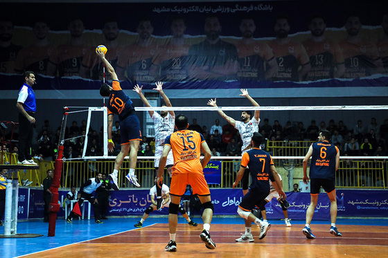 لیگ برتر والیبال | مسابقه نیان الکترونیک مشهد و گیتی پسند اصفهان