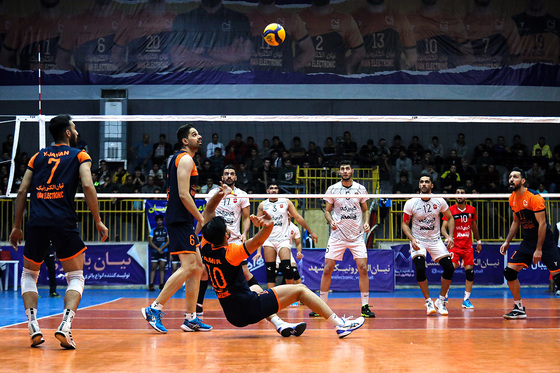 لیگ برتر والیبال | مسابقه نیان الکترونیک مشهد و گیتی پسند اصفهان