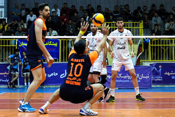 لیگ برتر والیبال | مسابقه نیان الکترونیک مشهد و گیتی پسند اصفهان