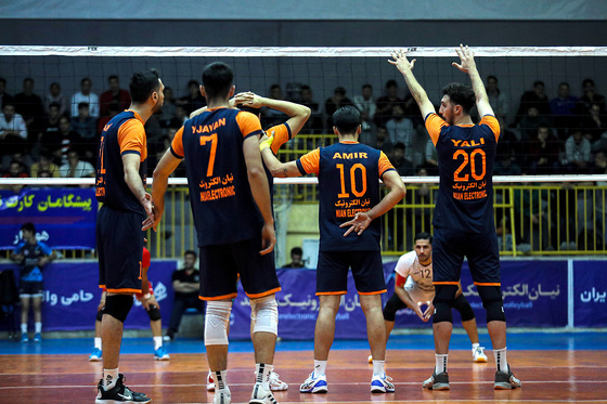 لیگ برتر والیبال | مسابقه نیان الکترونیک مشهد و گیتی پسند اصفهان