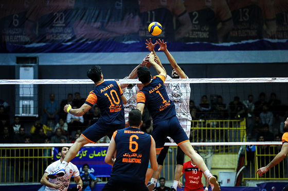 لیگ برتر والیبال | مسابقه نیان الکترونیک مشهد و گیتی پسند اصفهان