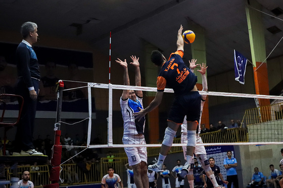 لیگ برتر والیبال | مسابقه نیان الکترونیک مشهد و شهرداری گنبد