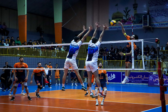 لیگ برتر والیبال | مسابقه نیان الکترونیک مشهد و شهرداری گنبد