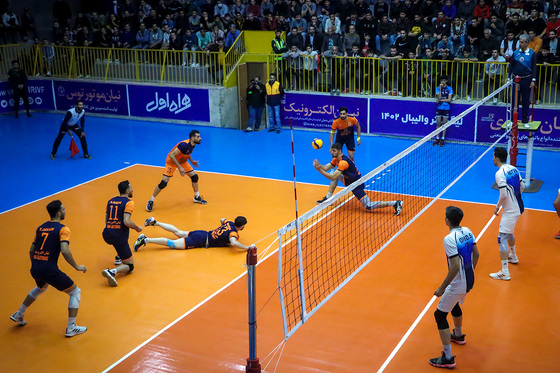 لیگ برتر والیبال | مسابقه نیان الکترونیک مشهد و شهرداری گنبد