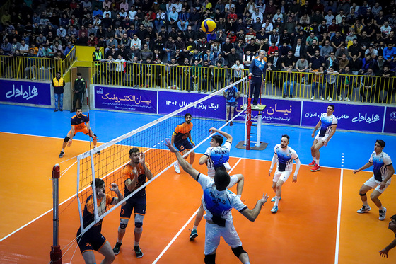 لیگ برتر والیبال | مسابقه نیان الکترونیک مشهد و شهرداری گنبد