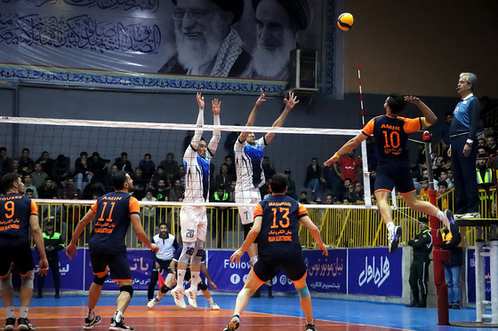 لیگ برتر والیبال | مسابقه نیان الکترونیک مشهد و شهرداری گنبد