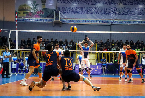 لیگ برتر والیبال | مسابقه نیان الکترونیک مشهد و شهرداری گنبد