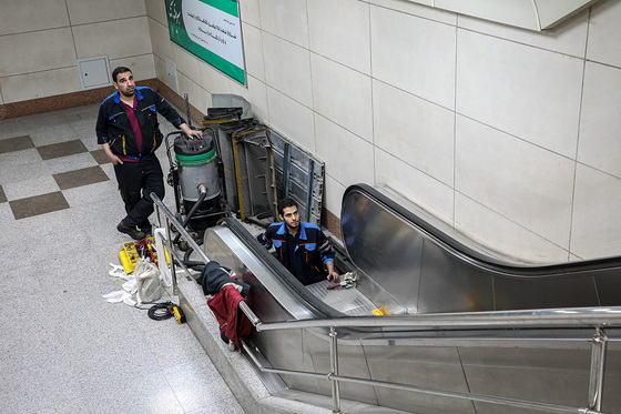 تعمیر و نگهداری قطارشهری مشهد