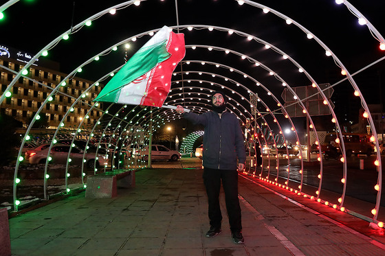 شادی مردم مشهد بعد از برد تیم ملی ایران مقابل ژاپن