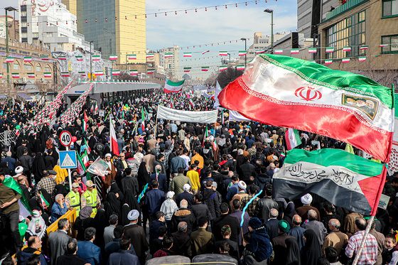 راهپیمایی 22 بهمن در مشهد - 3