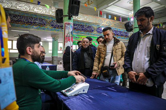 انتخابات «مجلس» و «خبرگان رهبری» در مشهد -2