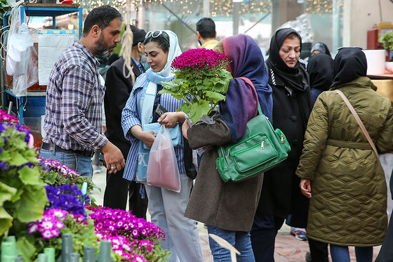 حال و هوای بازار گل در آستانه عید نوروز