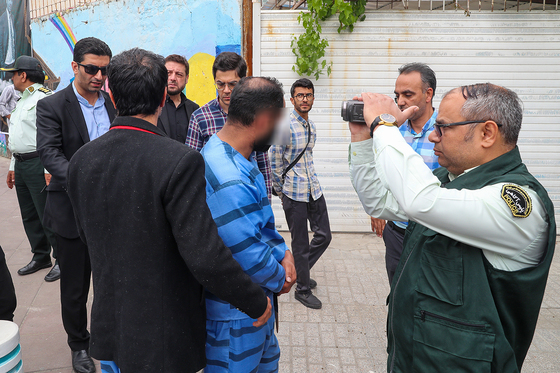 عاملان برادرکشی صحنه جنایت را بازسازی کردند